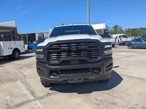 Used 2026 RAM 3500 Tradesman AWD/4WD image 9