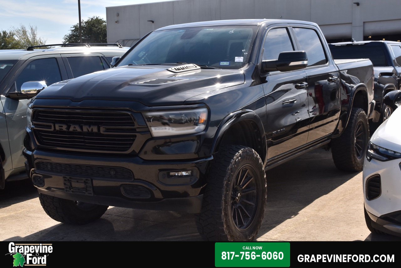 Used 2020 RAM 1500 Laramie AWD/4WD image 1