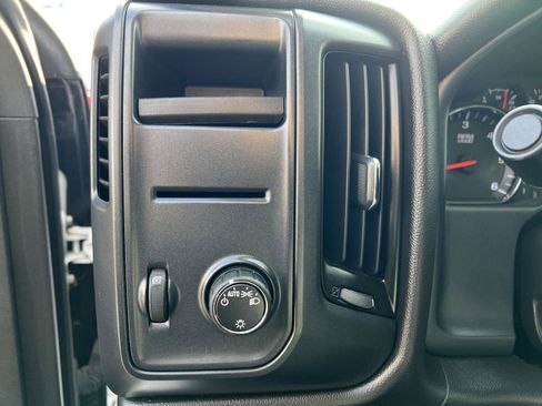 Used 2016 Chevrolet Silverado 2500 W/T image 20