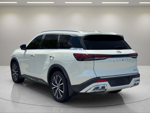Used 2022 INFINITI QX60 Sensory w/ Cargo Package FWD image 3