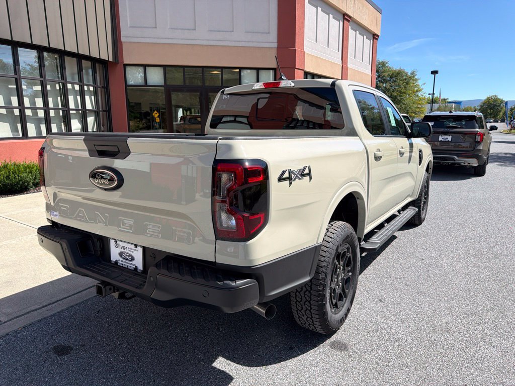 New 2026 Ford Ranger Lariat w/ Black Appearance Package AWD/4WD image 7