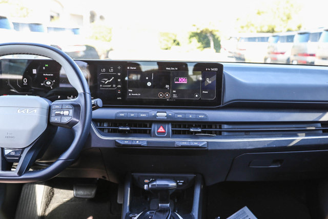 Used 2025 Kia K4 GT-Line w/ GT-Line Sunroof Package FWD image 13