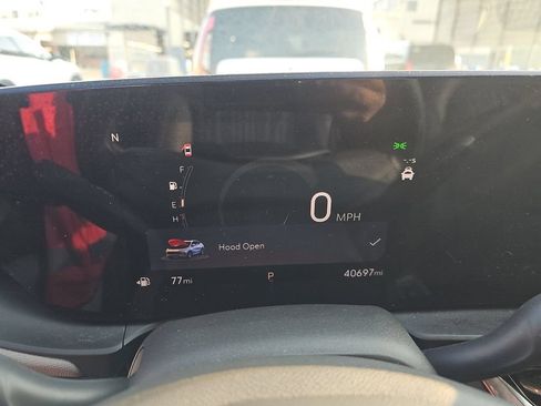 Used 2024 Buick Envista Avenir FWD image 2