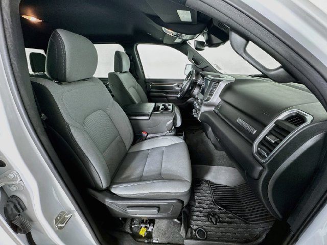 Used 2024 RAM 1500 Big Horn AWD/4WD image 30