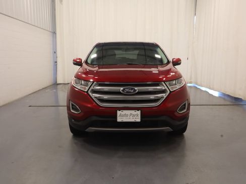 Used 2018 Ford Edge Titanium w/ Equipment Group 301A AWD/4WD image 3