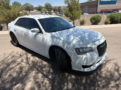 Used 2017 Chrysler 300 S w/ S Model Appearance Package RWD image 3