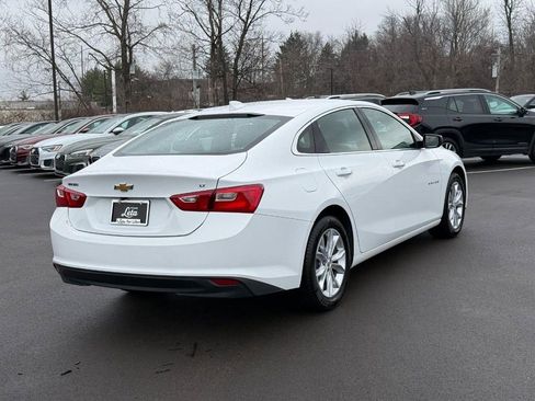 Used 2023 Chevrolet Malibu LT FWD image 3