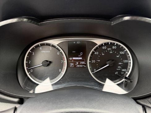 Used 2023 Nissan Versa S w/ Trunk Package image 16