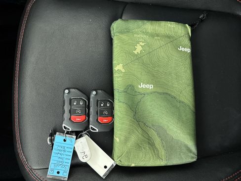 Used 2020 Jeep Wrangler Unlimited Rubicon image 30