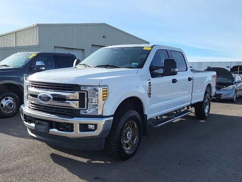 Used 2018 Ford F350 XLT w/ XLT Value Package image 1