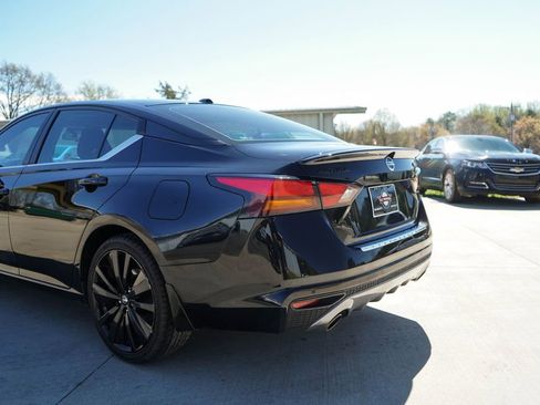 Used 2022 Nissan Altima 2.5 SR w/ Midnight Edition Package image 15