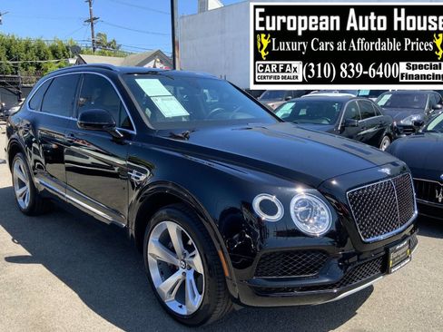 Used 2019 Bentley Bentayga AWD/4WD image 1