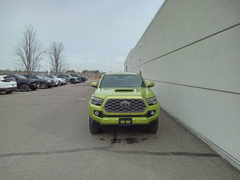 Certified 2023 Toyota Tacoma TRD Sport w/ TRD Premium Sport Package image 4