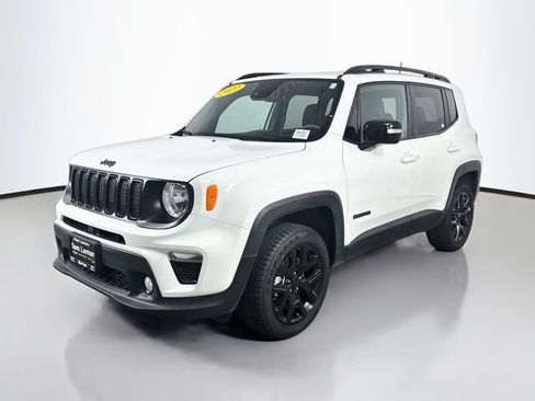 Used 2022 Jeep Renegade Altitude AWD/4WD image 3