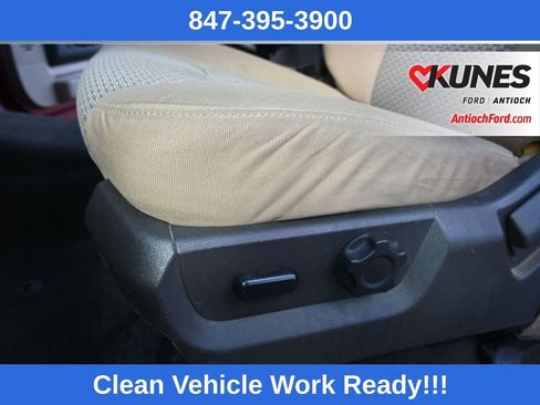 Used 2016 Ford F550 2WD Regular Cab Super Duty w/ XLT Interior Package image 23