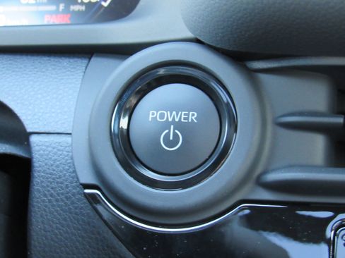 Used 2026 Toyota Crown Platinum image 22