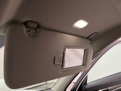 Used 2025 Kia Telluride S image 73