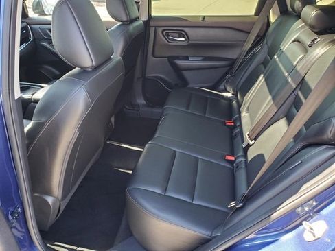 Certified 2023 Nissan Rogue SL w/ SL Premium Package image 11