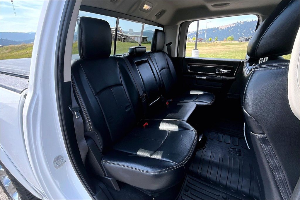 Used 2018 RAM 1500 Laramie AWD/4WD image 27