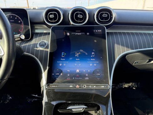 Used 2022 Mercedes-Benz C 300 Sedan image 15