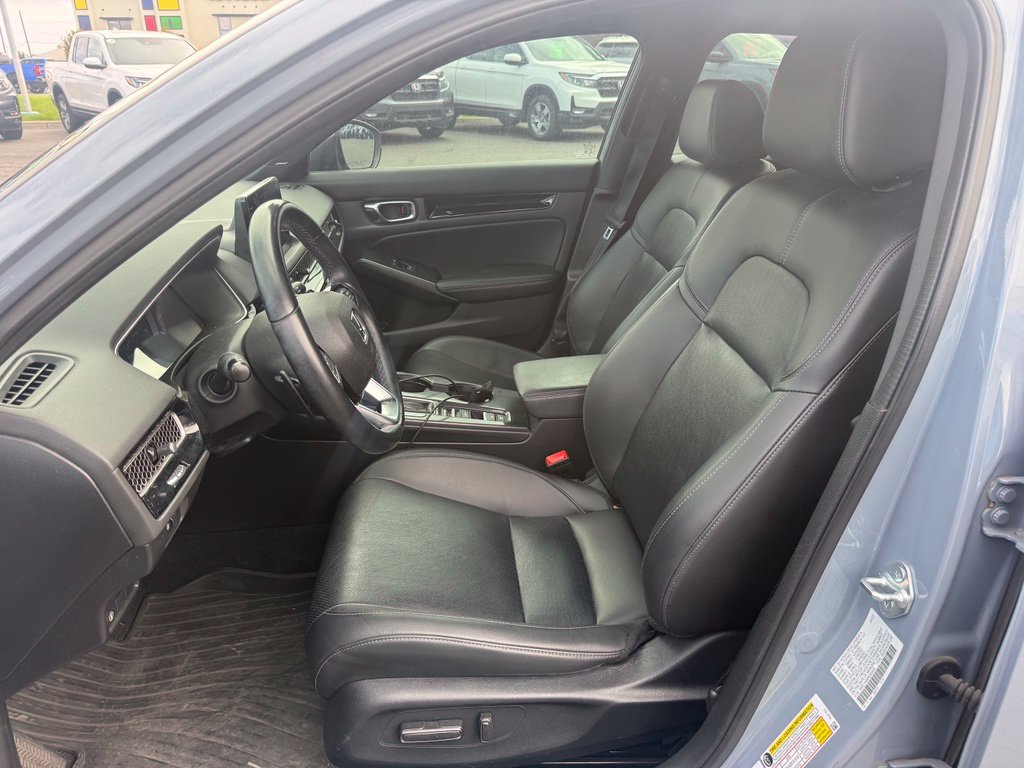 Used 2023 Honda Civic Sport Touring image 9