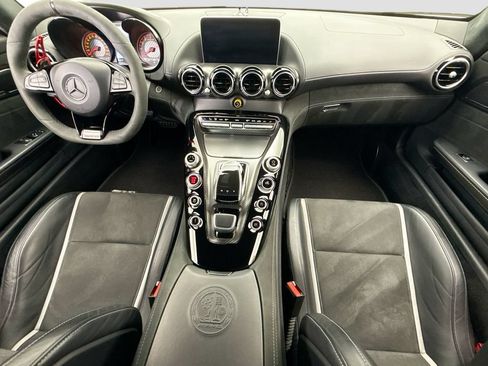 Used 2018 Mercedes-Benz AMG GT R image 13