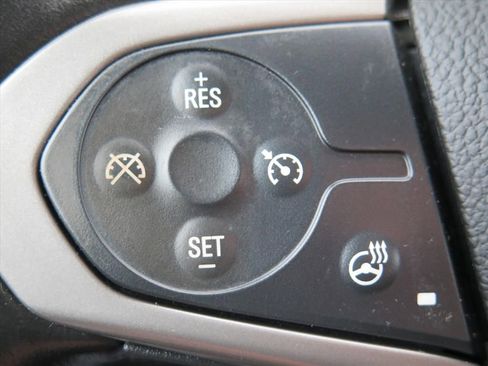 Used 2022 Chevrolet Colorado Z71 image 13