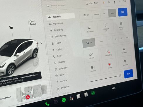 Used 2023 Tesla Model Y Long Range AWD/4WD image 22