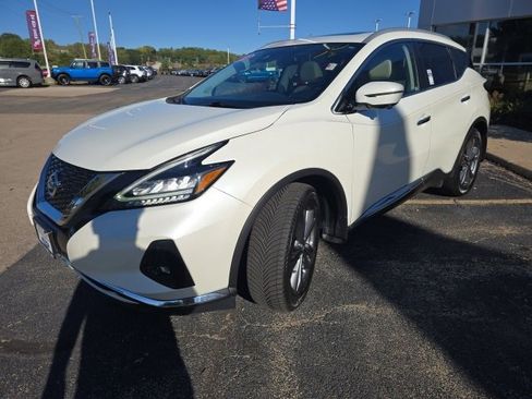Used 2022 Nissan Murano Platinum w/ Cargo Package image 4