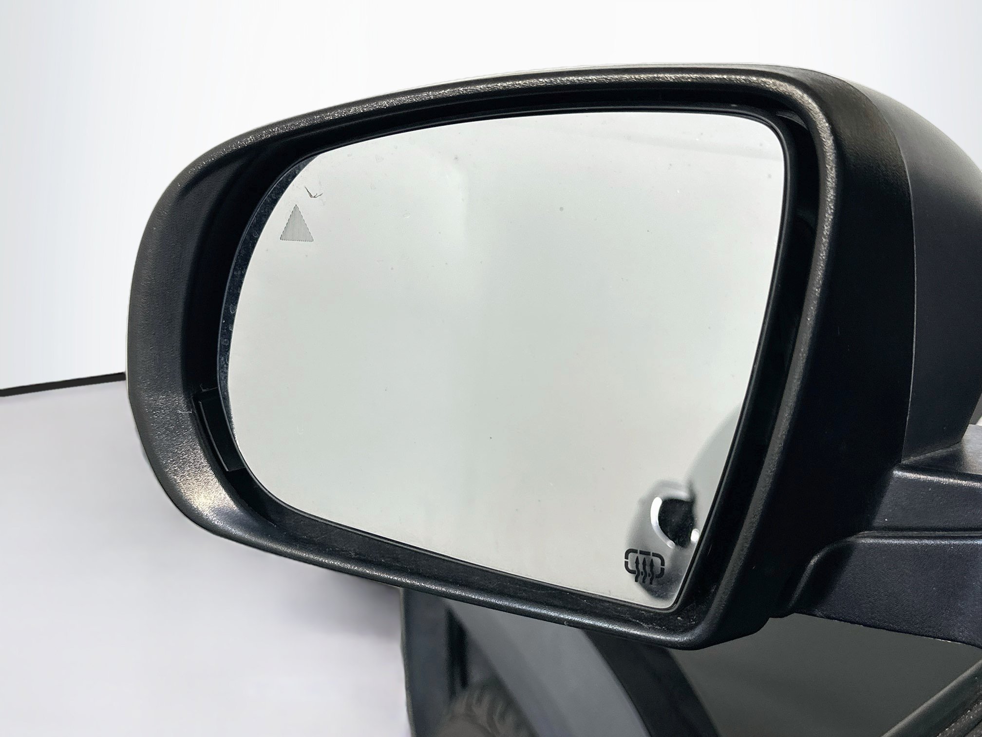 Used 2019 Jeep Cherokee Trailhawk AWD/4WD image 16