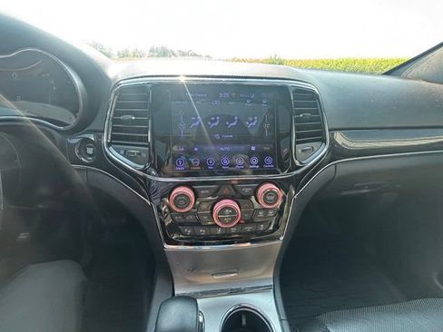 Used 2019 Jeep Grand Cherokee Trailhawk w/ Trailhawk Luxury Group AWD/4WD image 12