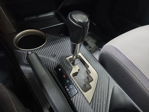 Used 2013 Toyota RAV4 XLE AWD/4WD image 23