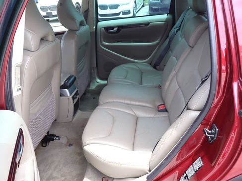 Used 2004 Volvo XC70 AWD/4WD image 20