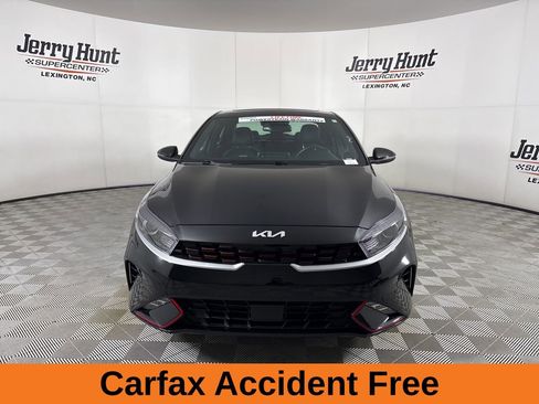 Used 2024 Kia Forte GT-Line w/ GT-Line Premium Package FWD image 3