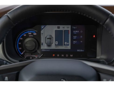 Used 2024 Ford Bronco Outer Banks image 22