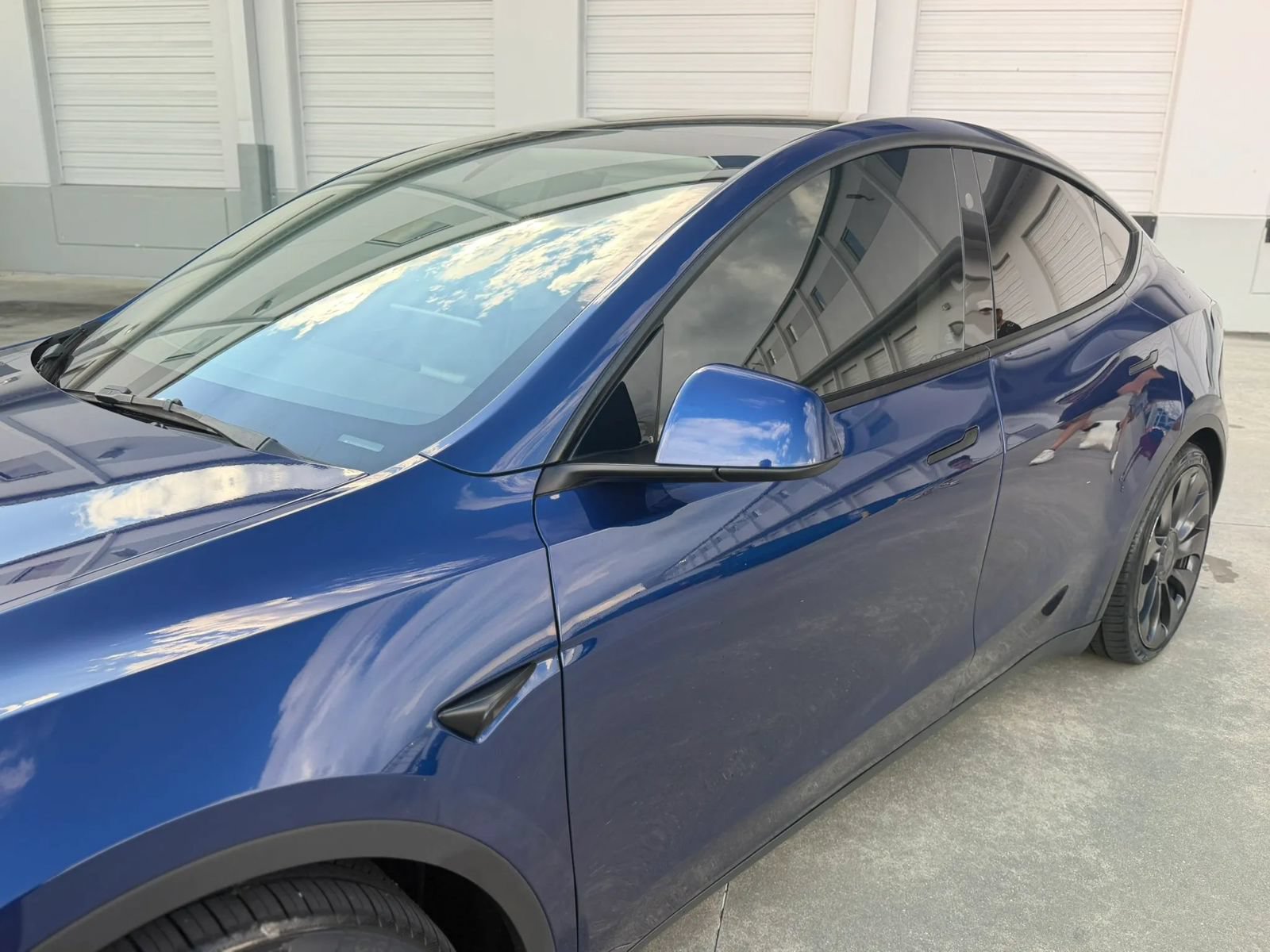 Used 2023 Tesla Model Y Performance AWD/4WD image 15