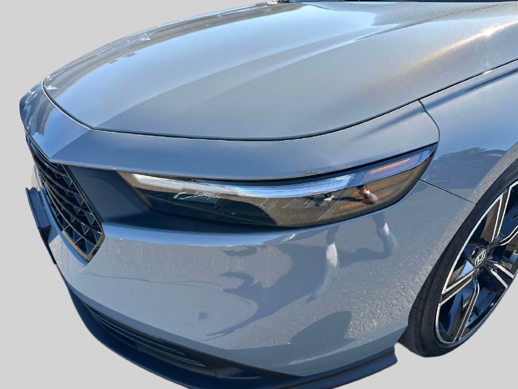 Used 2024 Honda Accord Sport image 7