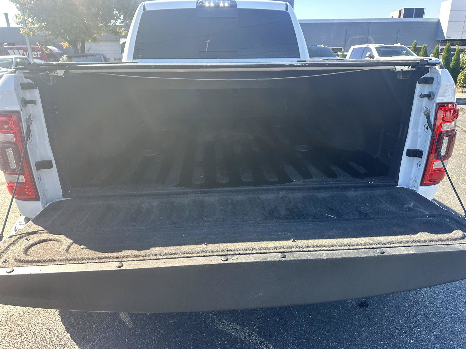 Used 2020 RAM 3500 Limited AWD/4WD image 38