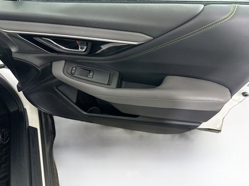 Used 2020 Subaru Outback Onyx Edition XT w/ Popular Package #2 image 32