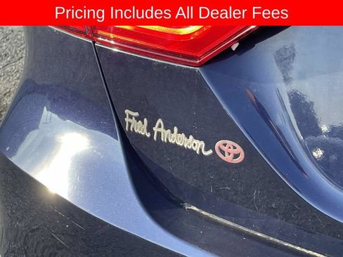 Used 2022 Toyota Camry LE FWD image 6
