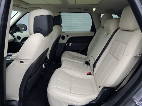 Used 2021 Land Rover Range Rover Sport HSE Silver Edition image 16