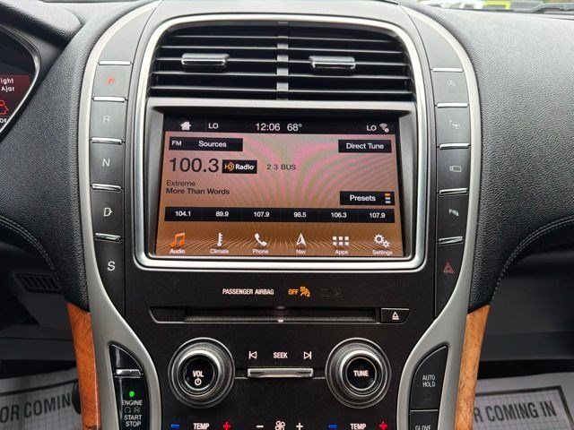 Used 2019 Lincoln Nautilus Reserve FWD image 26