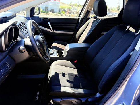 Used 2011 MAZDA CX-7 i SV FWD image 8