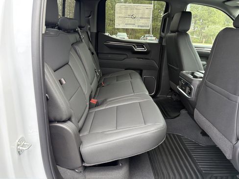 New 2026 Chevrolet Silverado 1500 LTZ w/ Technology Package AWD/4WD image 15