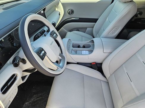 New 2026 Hyundai Palisade Calligraphy FWD image 13