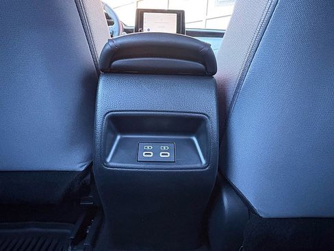 Used 2023 Toyota Corolla SE image 22