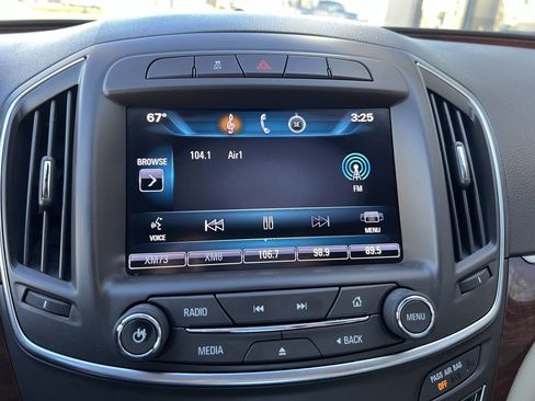 Used 2014 Buick Regal image 22