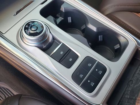 Certified 2023 Ford Explorer King Ranch w/ Technology Package image 27