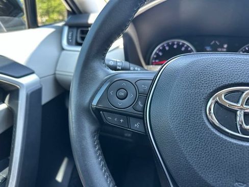 Used 2021 Toyota RAV4 XLE Premium FWD image 23