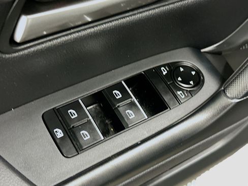 Used 2025 MAZDA CX-50 AWD 2.5 S w/ Premium Package image 15